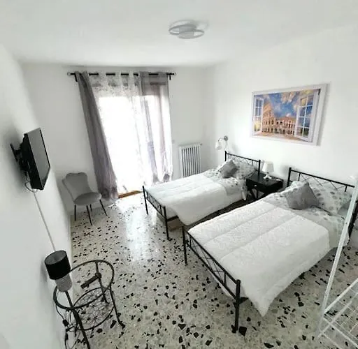 Appartement Romafatata: Intero *